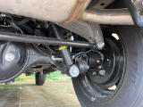 お車を安心してお乗りいただく為には、足回りの定期点検が欠かせません。サービスサポート(有償保証)では無料点検もご提供しており、安心のカーライフをお過ごしいただけるサポート体制が整っています。