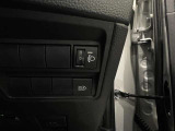 【オートマチックハイビーム】ハイビームとロービームを自動で変更し夜間の運転をサポートしてくれます。