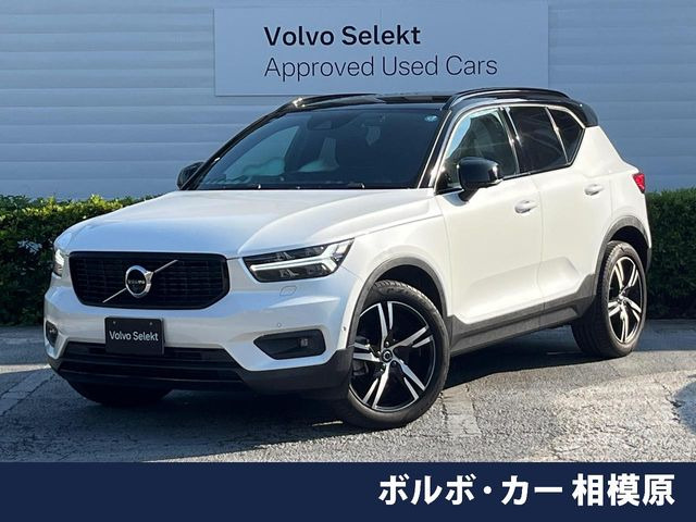 XC40 T4 AWD Rデザイン 4WD