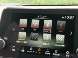 様々なオーディオソースがございます。運転中に好きな音楽を聴くことが可能です。