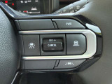 アダプティブクルーズコントロール(ACC)全車速追従機能・停止保持機能付先行車との距離を単眼カメラとミリ波レーダーで測定し設定した車間距離を保ちながら自動的に加速・減速・停止まで追従します。