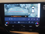 バックカメラ付きで運転が苦手な方の車庫入れもラクラクです。後方の死角部分がモニターに映し出されるので安全性もアップ!