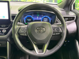【純正革巻きステアリング】上質な革を使用することで、手にしっかり馴染みとても運転しやすいハンドルです♪
