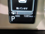 たとえばダイハツのお店にある、たくさんのスマアシ搭載車は、正常に作動する事をしっかり確認します。