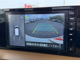 【アラウンドビューモニター】専用のカメラにより、上から見下ろしたような視点で360度クルマの周囲を確認することができます☆縦列駐車や幅寄せ時に活躍してくれます♪