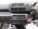 ダイハツディーラーでは「ダイハツ認定中古車」という基準を設け、車選びに詳しくないお客様でも「安心して選べる」をご提供しています。