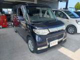 この度は当店の在庫車両をご覧いただき、ありがとうございます!タントカスタム4WDですよ♪