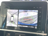 【全方位モニター用カメラ】専用のカメラにより、上から見下ろしたような視点で360度クルマの周囲を確認することができます☆死角部分も確認しやすく、狭い場所での切り返しや駐車もスムーズに行えます。