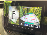 【全方位モニター用カメラ】専用のカメラにより、上から見下ろしたような視点で360度クルマの周囲を確認することができます☆死角部分も確認しやすく、狭い場所での切り返しや駐車もスムーズに行えます。