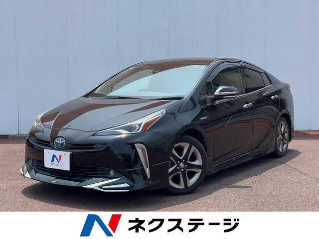トヨタ プリウス 