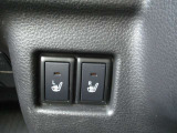 当社には、電動四輪スクーターも取扱いをしてます。歩くのが大変な方、運転免許証の更新をあきらめた方、ぜひ乗ってみて下さい。あなたの足になります。簡単運転、免許不要です。お問合せ番号は 0778-52-1246まで!