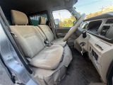 【1列目シート】現車の確認はお電話でも承っております。【セレナ/ヴォクシー/ノア/エスクァイア/ステップワゴン/デリカ/アルファード/ヴェルファイア/RAV4/NBOX/タント】
