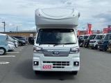 当店は最新鋭の設備を完備した大型工場併設店です☆車検・点検などオーナー様の信頼を得られるよう日々整備士達は努力を欠かしません。ハイブリッドに関する知識や診断機など確りご用意し安心をお届けします☆
