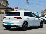 アフターサービスは全国のVolkswagen正規ディーラーで対応。遠方のお客様も安心してご購入いただけるよう、丁寧にサポートいたします。