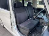 【運転席シート】