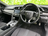 運転席
