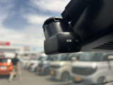 【買い取り】お車の買い取り、下取もご相談ください!買い取りにも力を入れており、当店自慢のディーラーがご納得のお値段で買いとらせていただきます。まずは、ご相談だけでも頂ければ嬉しいです!