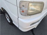 バンパー右側も同様に