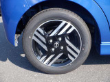 14インチアルミホイール!!格好良くてホイールがあなたの愛車をいっそう輝かせます☆