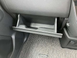 収納スペースもたくさん有ります☆車検証や小物類などすっきり収納♪