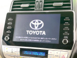 【メーカー純正ナビ】インテリアに溶け込むスタイリッシュな「専用設計」メーカーナビを装備♪視認性や操作性など基本性能にも優れ、より上質なカーライフをお楽しみいただけます。