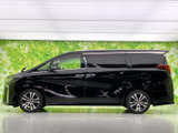 【WECARS】豊富な在庫を大画面モニターで検索可能!オプション装備や内装、タイヤの状態など細部まで御覧頂けます♪詳細はお気軽にスタッフまでお問合せ下さい。
