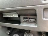 ETC車載器付きです♪高速道路をスイスイと通過!で、キャシュレス!クルマは料金所をノンストップで通過することができます☆