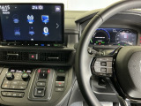 【eコンスイッチ】低燃費運転をサポートするECONモード。スイッチをONすると、エンジンやトランスミッション、A/Cなどを協調制御し、燃費の向上に貢献。エコドライブの効果を高めます。