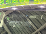 【アイサイトVer2】前方の車両等を検知し、衝突しそうな時は警報で注意を促し、ブレーキを踏む力をサポート。ブレーキを踏めなかった場合は衝突被害軽減ブレーキが作動、衝突回避をサポートします。