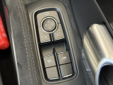 オプション設定の電動可倒式ドアミラーが装着されておりますので機械式駐車場や機械式洗車機も不便なくご使用いただけます