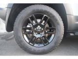19インチ&rdquo;スタイル6010&rdquo; 285/45R22 ミシュラン オールシーズンタイヤ装着