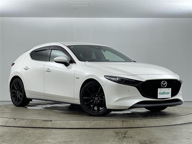 マツダ MAZDA3ファストバック 
