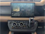新しく生まれ変わったインフォテイメントシステム「Pivi Pro」を搭載します。AppleCarPlay / Android Auto接続にも対応。より直感的でスマートな操作が可能となります。