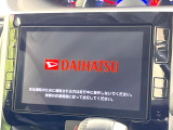 【純正ナビ】人気の純正ナビを装備しております。ナビの使いやすさはもちろん、オーディオ機能も充実!キャンプや旅行はもちろん、通勤や買い物など普段のドライブも楽しくなるはず♪