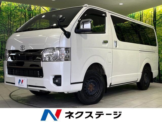 トヨタ ハイエースバン 