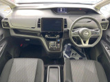 セレナ 1.2 e-POWER ハイウェイスターV アーバンクロム 