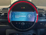 アップルカープレイ装備!!Bluetooth機能も付いておりますので、音楽再生も楽々です♪