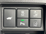 【パワーバックドア】スマートキーや運転席のボタンを押すだけでリアゲートが自動で開閉します!荷物を持っている時や、高い位置にあるバックドアを閉める際に便利な機能です♪