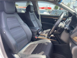 寒冷地 ホンダセンシング 衝突軽減ブレーキ ハーフレザー シートヒーター アダプティブクルーズコントロール ステアリングアシスト ステアリングヒーター ナビ フルセグTV ETC車載器 18インチ純正AW