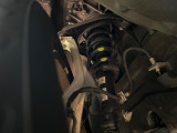 お車を安心してお乗りいただく為には、足回りの定期点検が欠かせません。サービスサポート(有償保証)では無料点検もご提供しており、安心のカーライフをお過ごしいただけるサポート体制が整っています。
