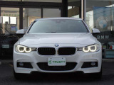 BMW在庫保有台数常時100台以上!ご来店の際はBMW本店(厚木市下荻野140-1)にご来店ください!弊社自慢の全天候型ショールーム!BMW在庫保有台数常時100台以上ございます!
