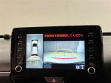 【バックカメラ】あると便利なバックカメラ装備!駐車時に後方がリアルタイム映像で確認できます。立体駐車場や夜間の車庫入れ時に大活躍!運転スキルに関わらず、今や必須となった装備ですね♪