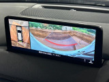 【360&deg;ビューモニター】専用のカメラにより、上から見下ろしたような視点で360度クルマの周囲を確認することができます☆死角部分も確認しやすく、狭い場所での切り返しや駐車もスムーズに行えます。