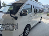 お車の見学に疲れたときは、併設のカフェでちょっと一息。。。ワンちゃんと一緒に、当店の挽きたてコーヒーをお召し上がりください。