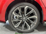 タイヤサイズは225/40R18です!