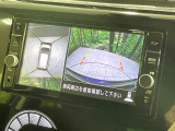 【アラウンドビューモニター】専用のカメラにより、上から見下ろしたような視点で360度クルマの周囲を確認することができます☆死角部分も確認しやすく、狭い場所での切り返しや駐車もスムーズに行えます。