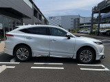 「こんな車屋さんがあるんだ!」、「おもしろい!」と感じていただけましたら、私どもも大変うれしく思います。ご来店のご感想、お待ちしております。