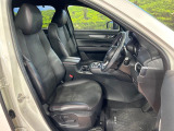運転席シート廻りは使用感も少なく、良好な状態となっています。丁寧に使われていたことがよくわかりますね。