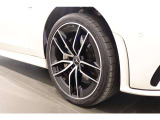 お気軽にお問い合わせください。Tel:075-325-0440 Mobile:070-2313-8676  中古車担当:時女まで