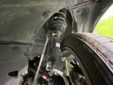 お車を安心してお乗りいただく為には、足回りの定期点検が欠かせません。サービスサポート(有償保証)では無料点検もご提供しており、安心のカーライフをお過ごしいただけるサポート体制が整っています。